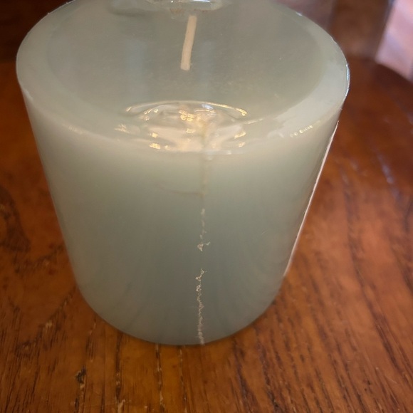Bath & Body Works Juniper Breeze 3”X3” One Wick Pillar Candle Sealed Vintage - Picture 5 of 8